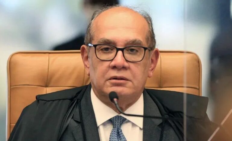  Gilmar Mendes: ‘A Bolsonaro, cabe lamber as feridas e se preparar para uma próxima eleição’