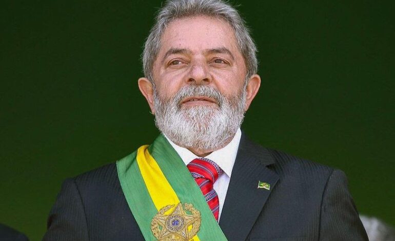  🇧🇷 BRASIL | Após prestar juramento no Congresso Nacional, Luiz Inácio Lula da Silva é oficialmente o 39º Presidente da República Federativa do Brasil.