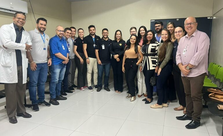  Equipe do 11° Centro Regional de Saúde da Sespa de Marabá, em visita ao Complexo Regional de Tucuruí – HRT/Unacon