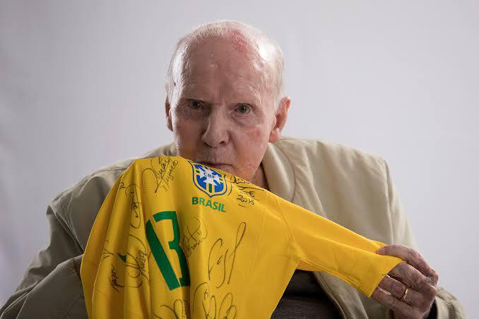  Morre Zagallo, lenda do futebol brasileiro e mundial, aos 92 anos